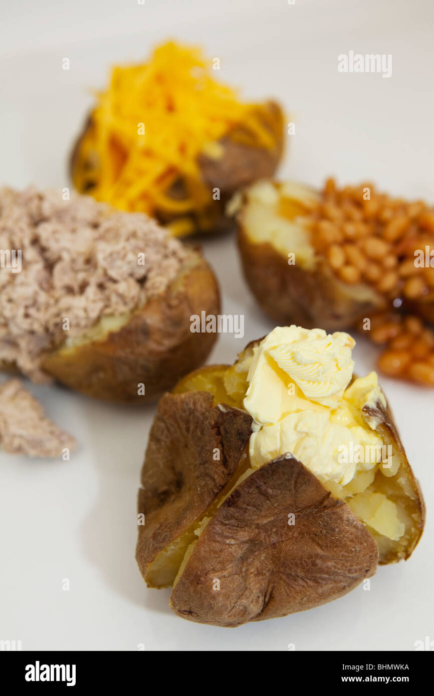 Jacket potato with tuna hires stock photography and images Alamy