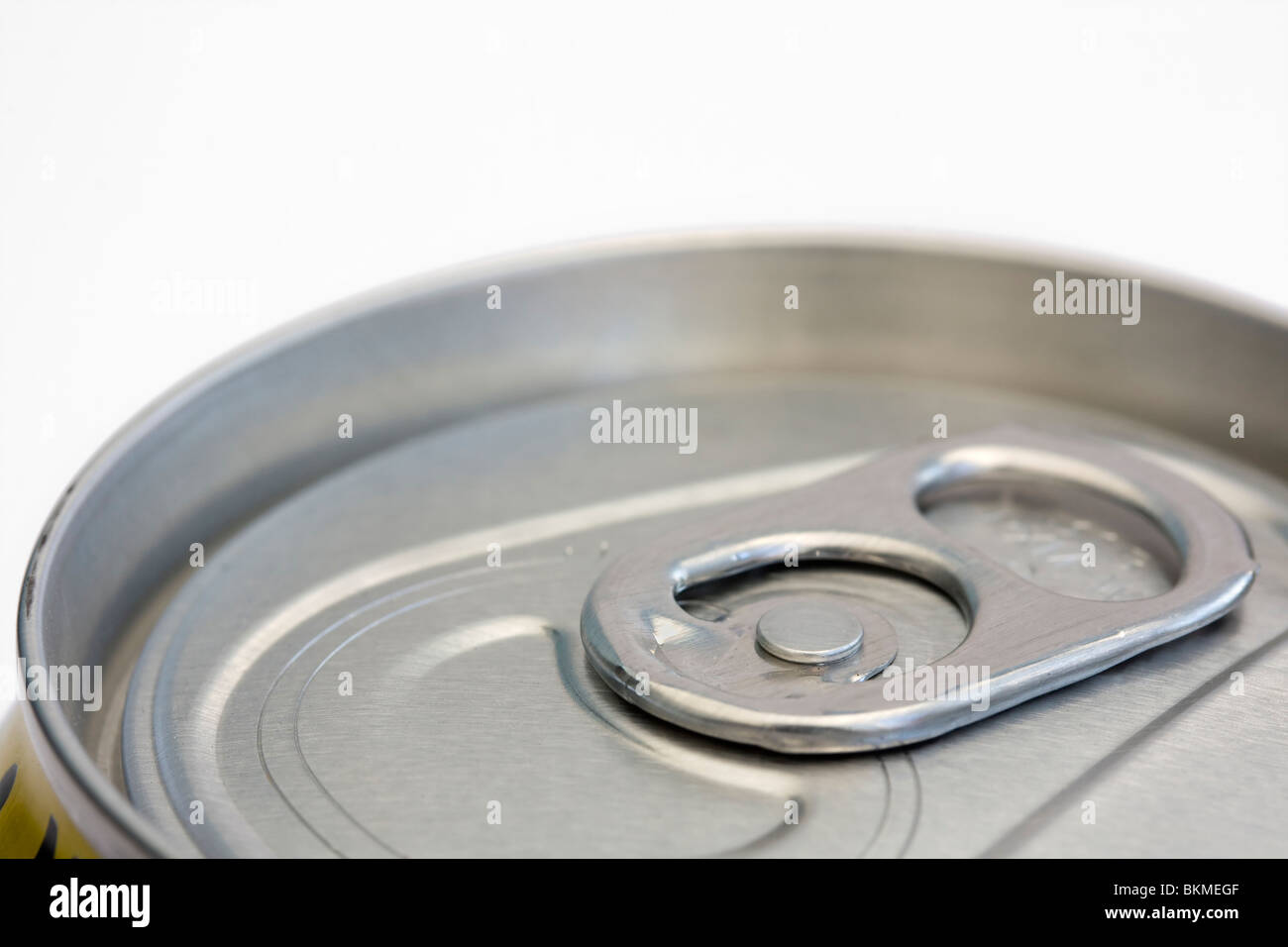 Ring pull hires stock photography and images Alamy
