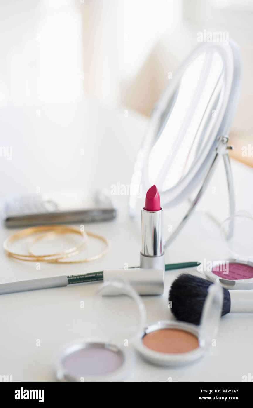 Vanity table hires stock photography and images Alamy