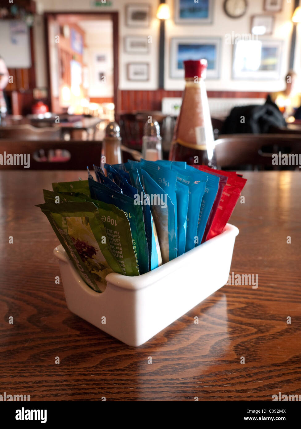 Sauce condiment sachet hires stock photography and images Alamy