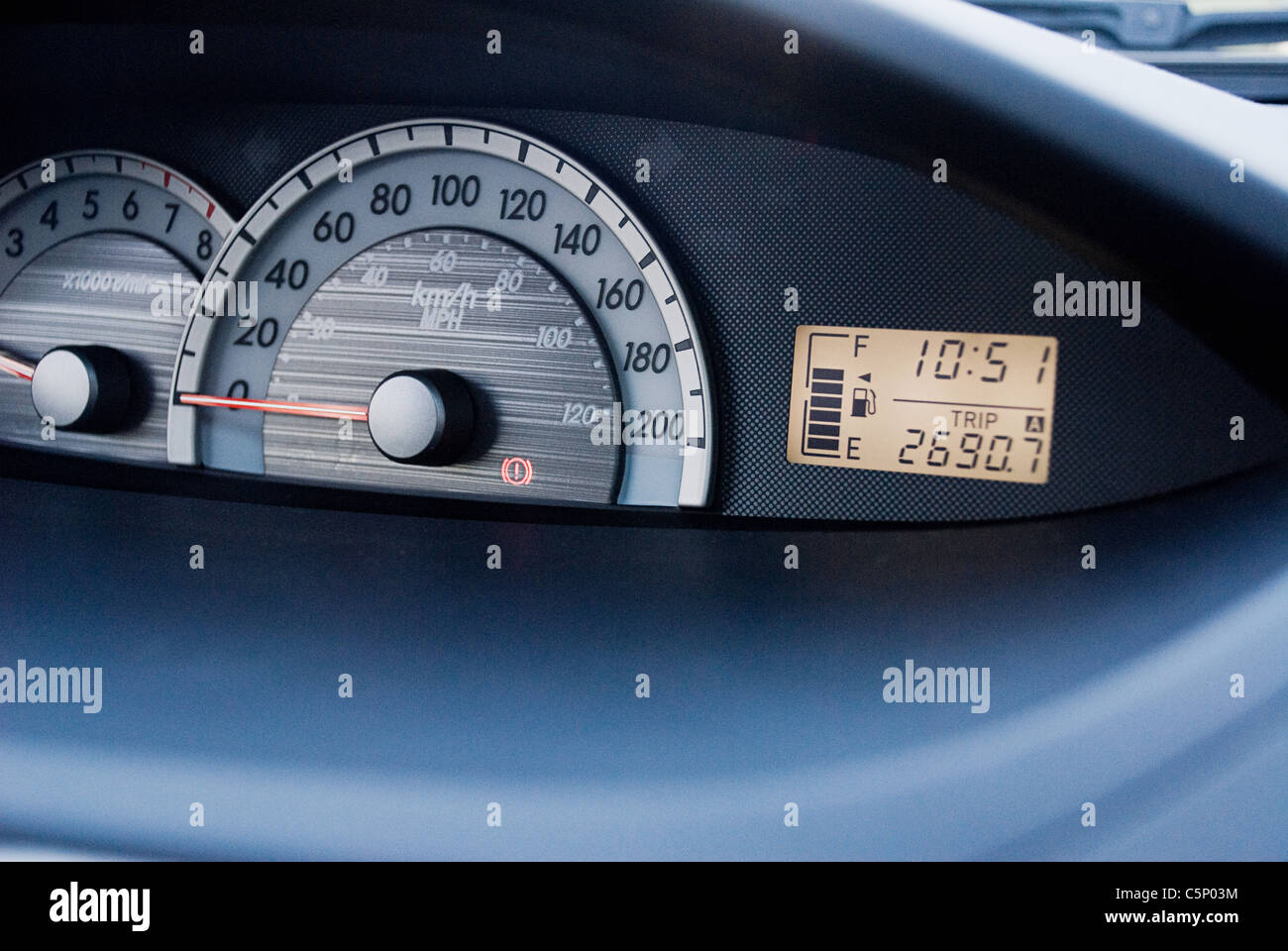 Car dash road hires stock photography and images Alamy
