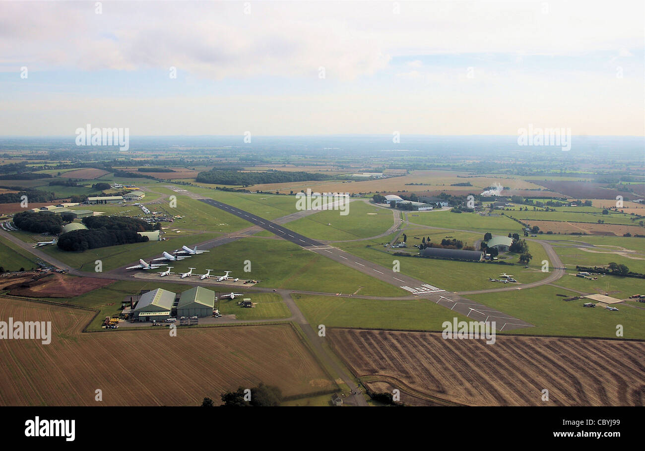 Cotswold airport hires stock photography and images Alamy