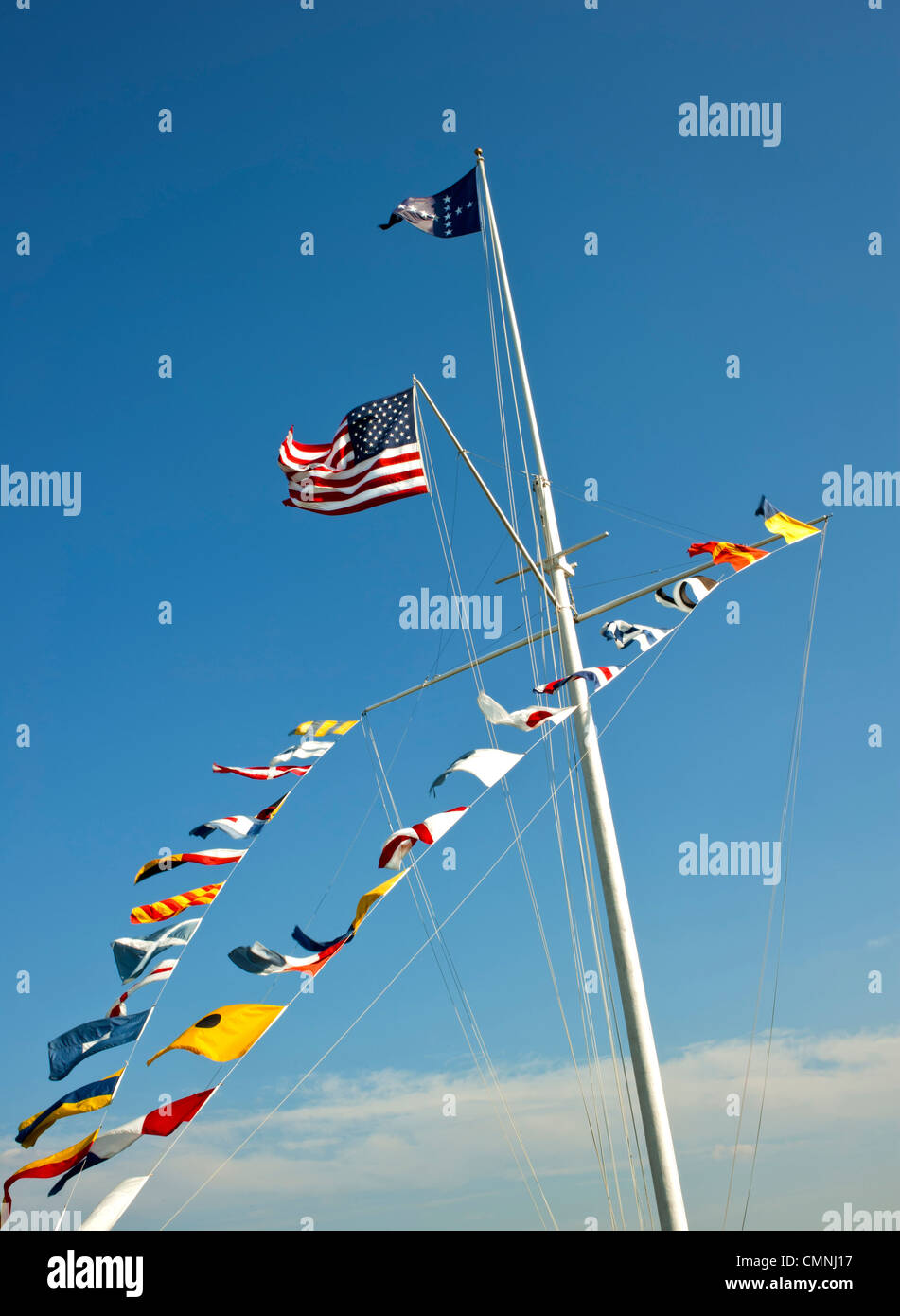 Mast ship maritime signal flags hires stock photography and images Alamy