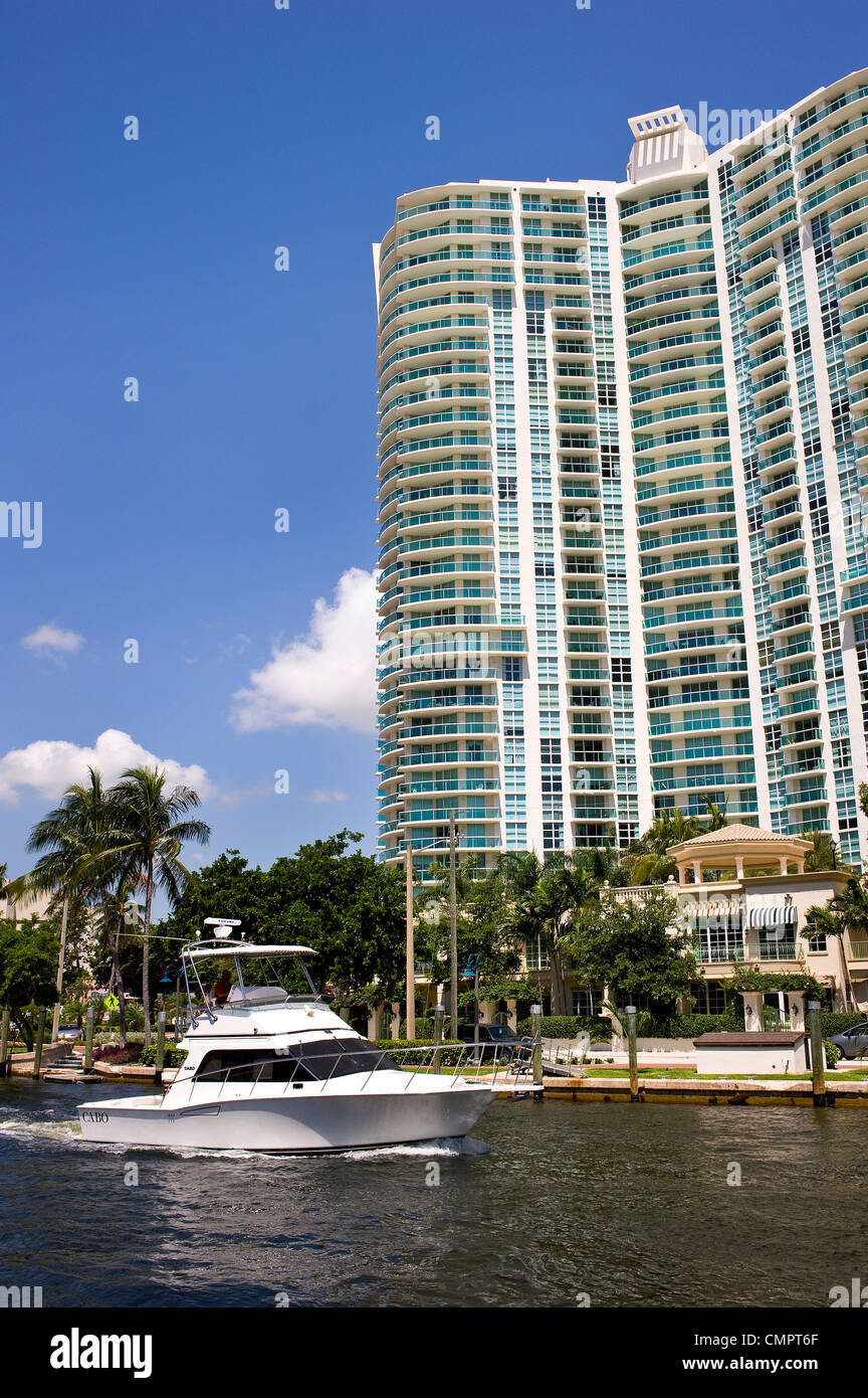 Florida waterfront condo Stock Photo Alamy