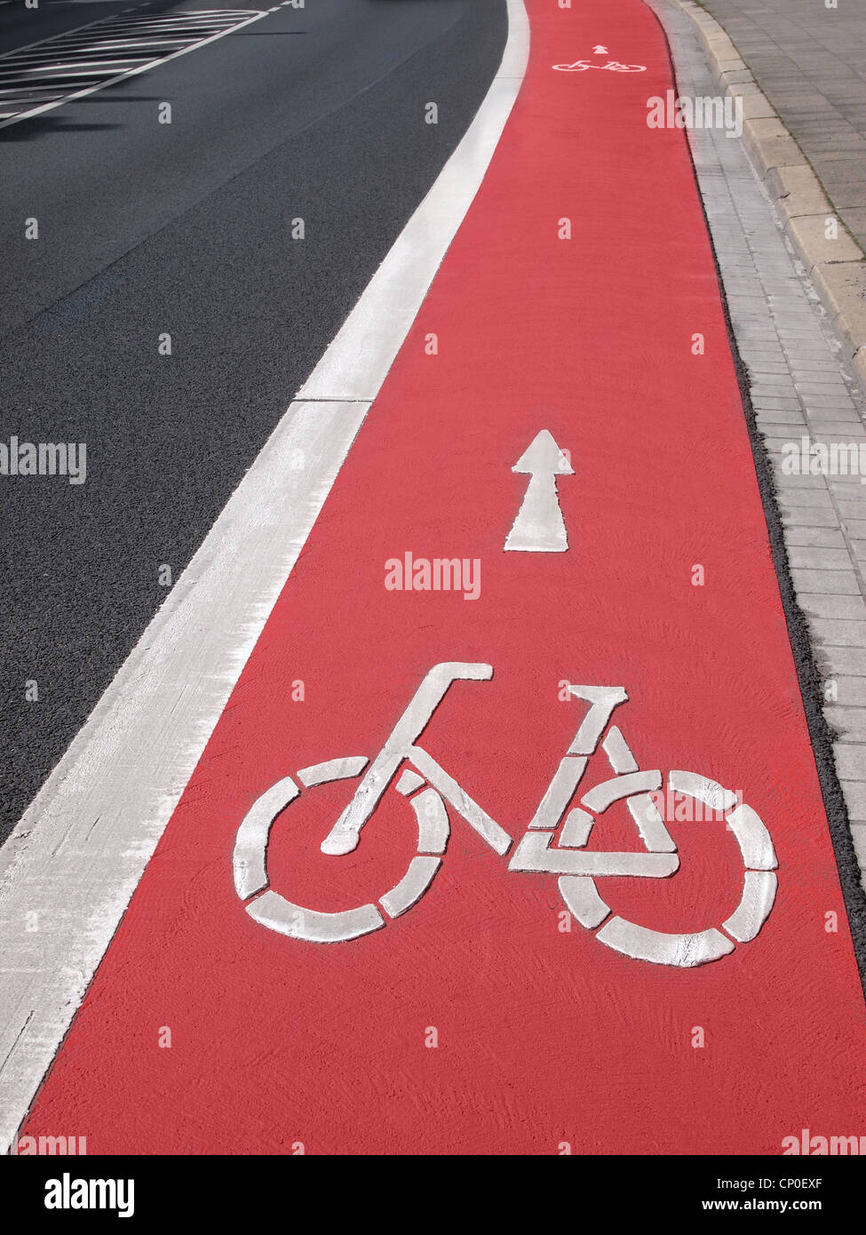 Dedicated bike lane hires stock photography and images Alamy