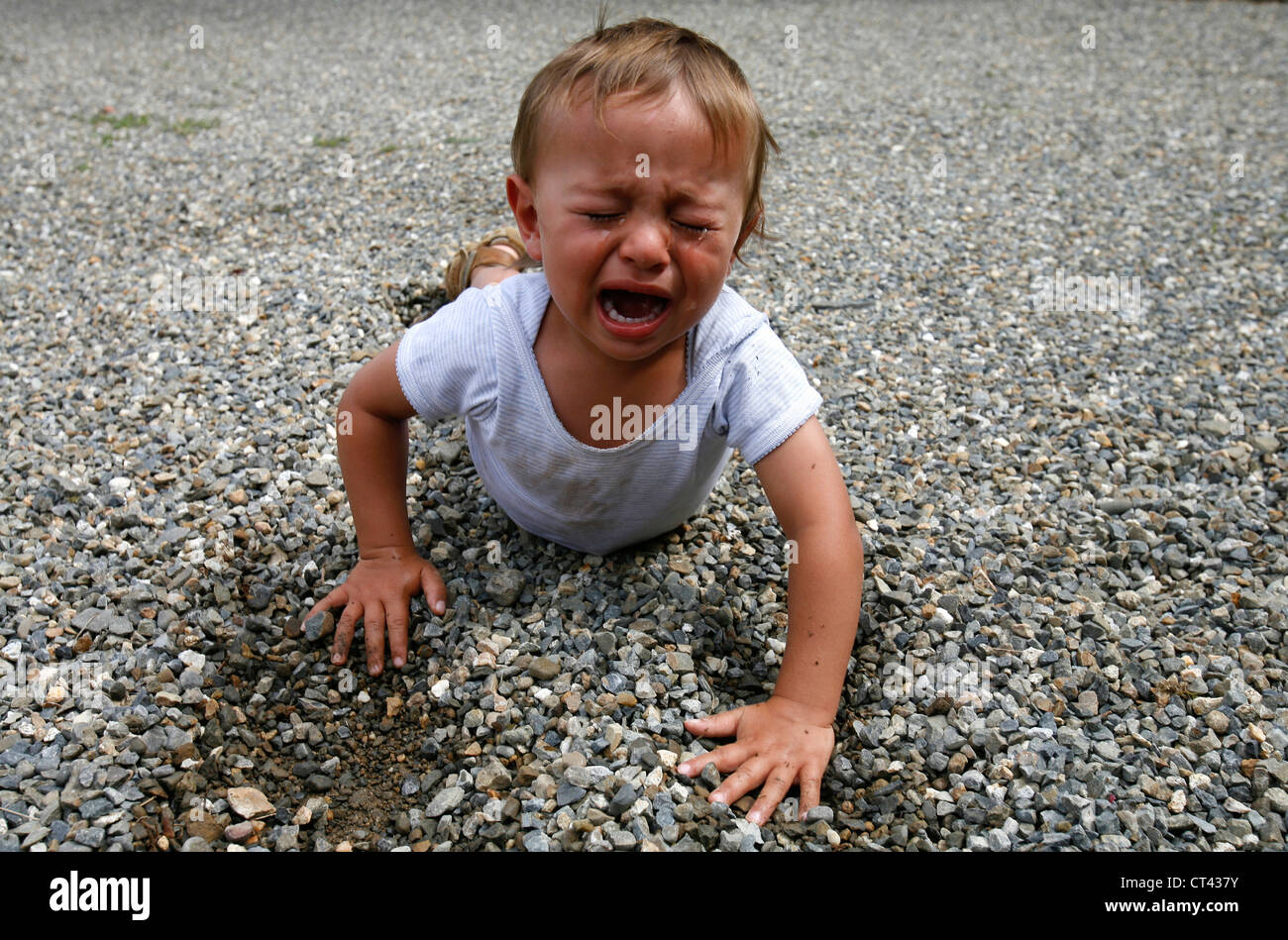 1 3 years old baby crying hires stock photography and images Alamy