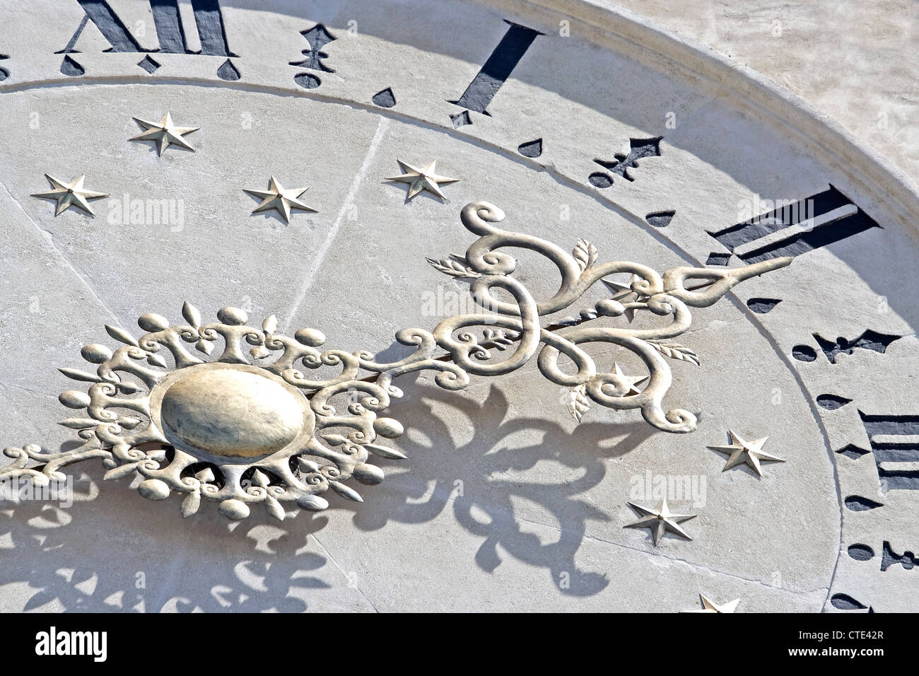 Antique clock tower hires stock photography and images Alamy