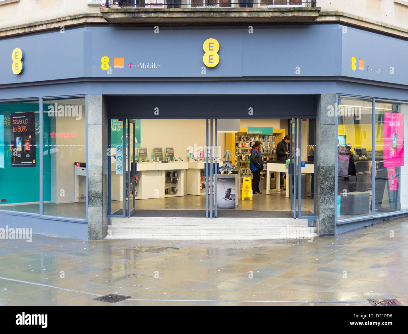 An ee store hires stock photography and images Alamy