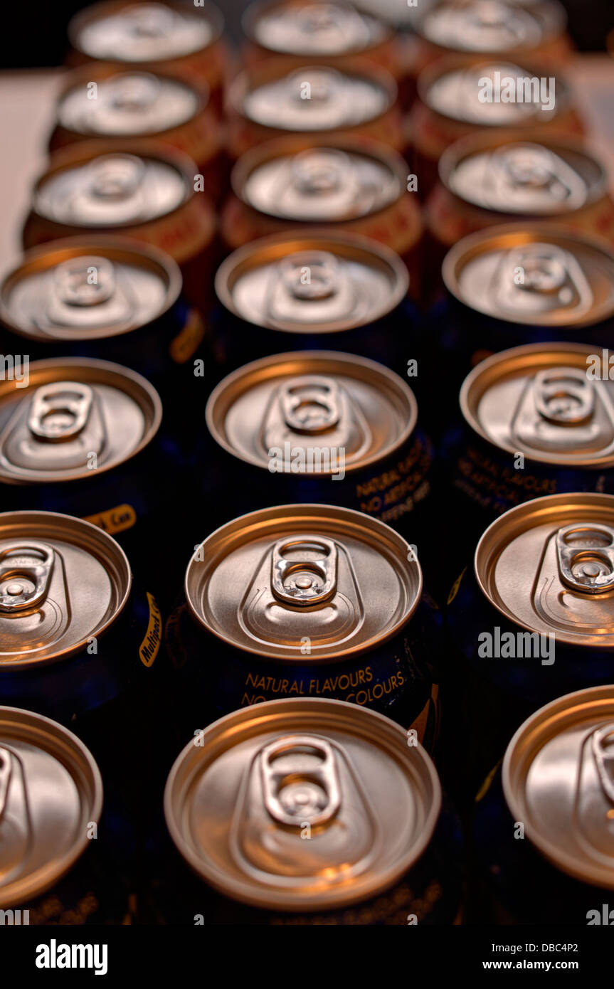 Unopened ringpull drinks cans Stock Photo Alamy
