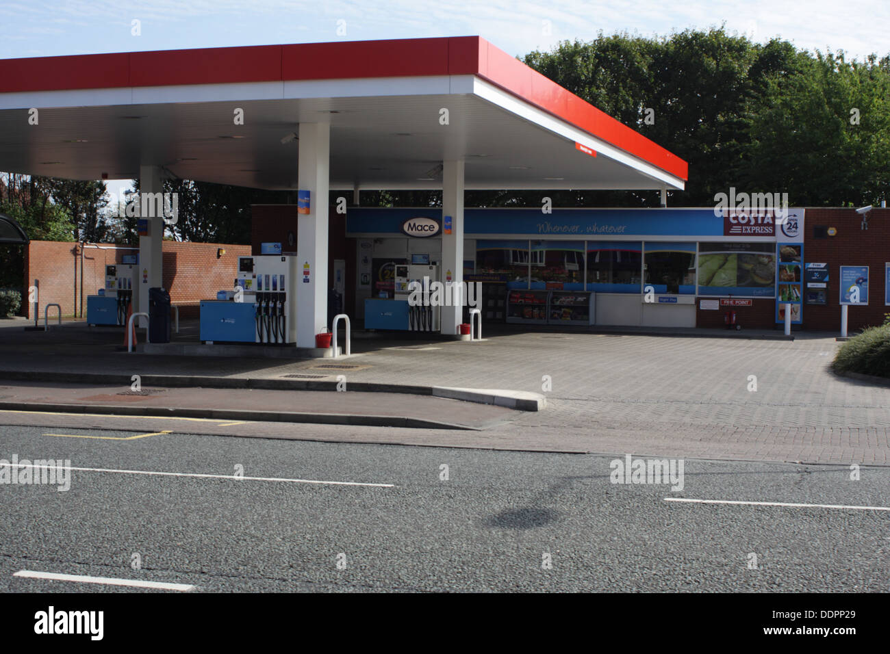 Costa petrol hires stock photography and images Alamy