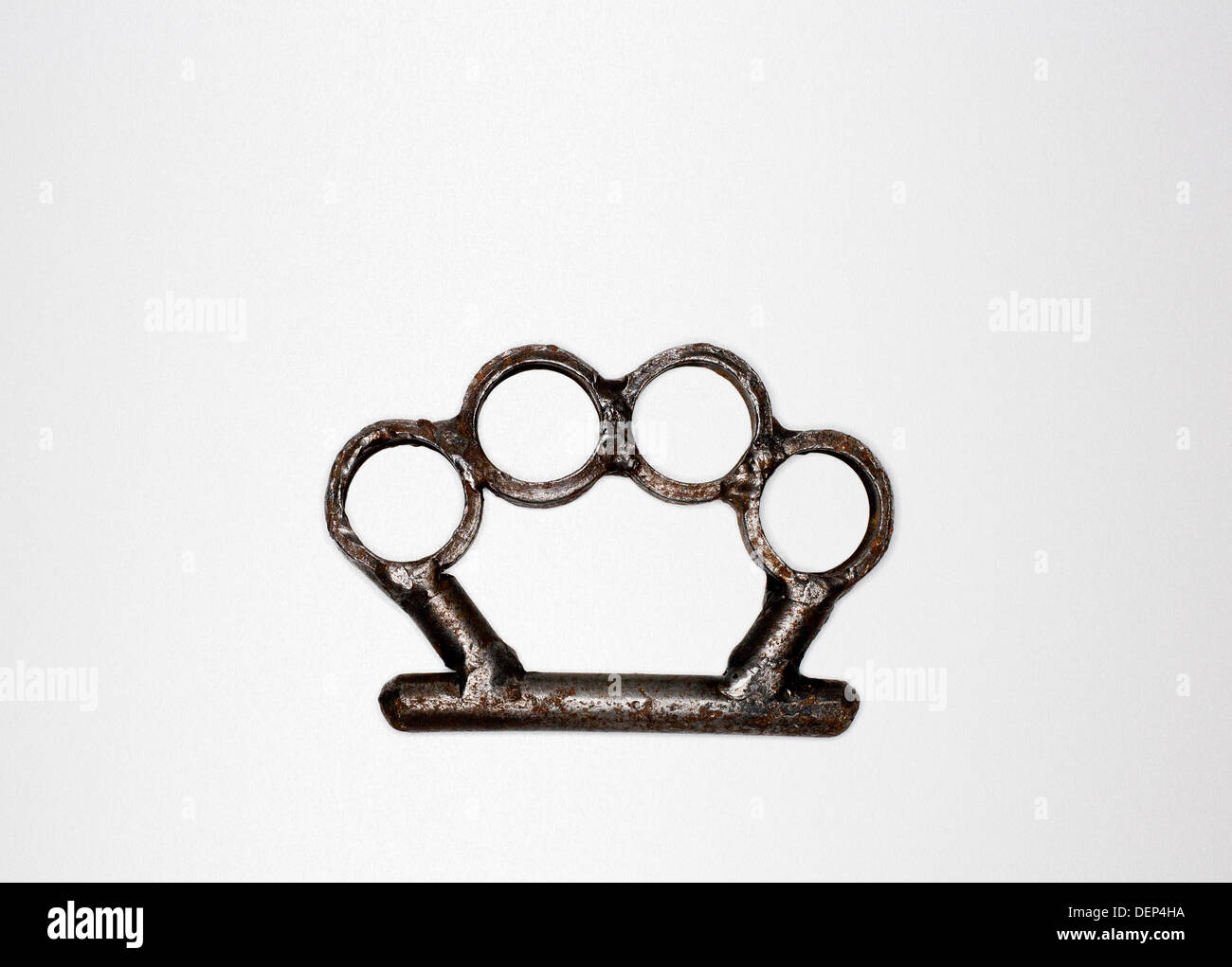 Brass knuckles hires stock photography and images Alamy
