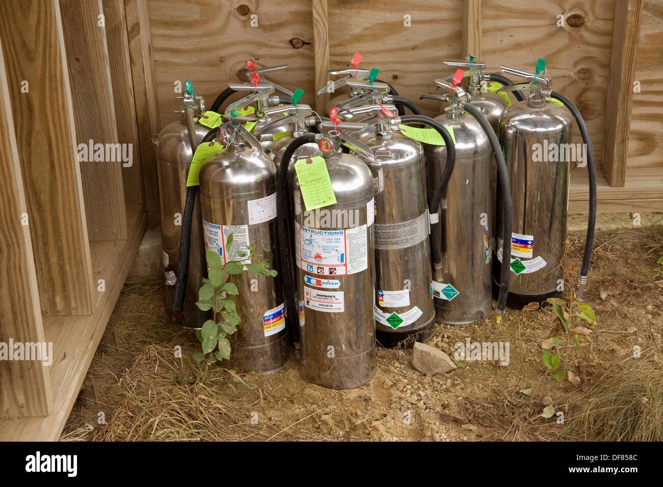 Wooden fire extinguishers hires stock photography and images Alamy