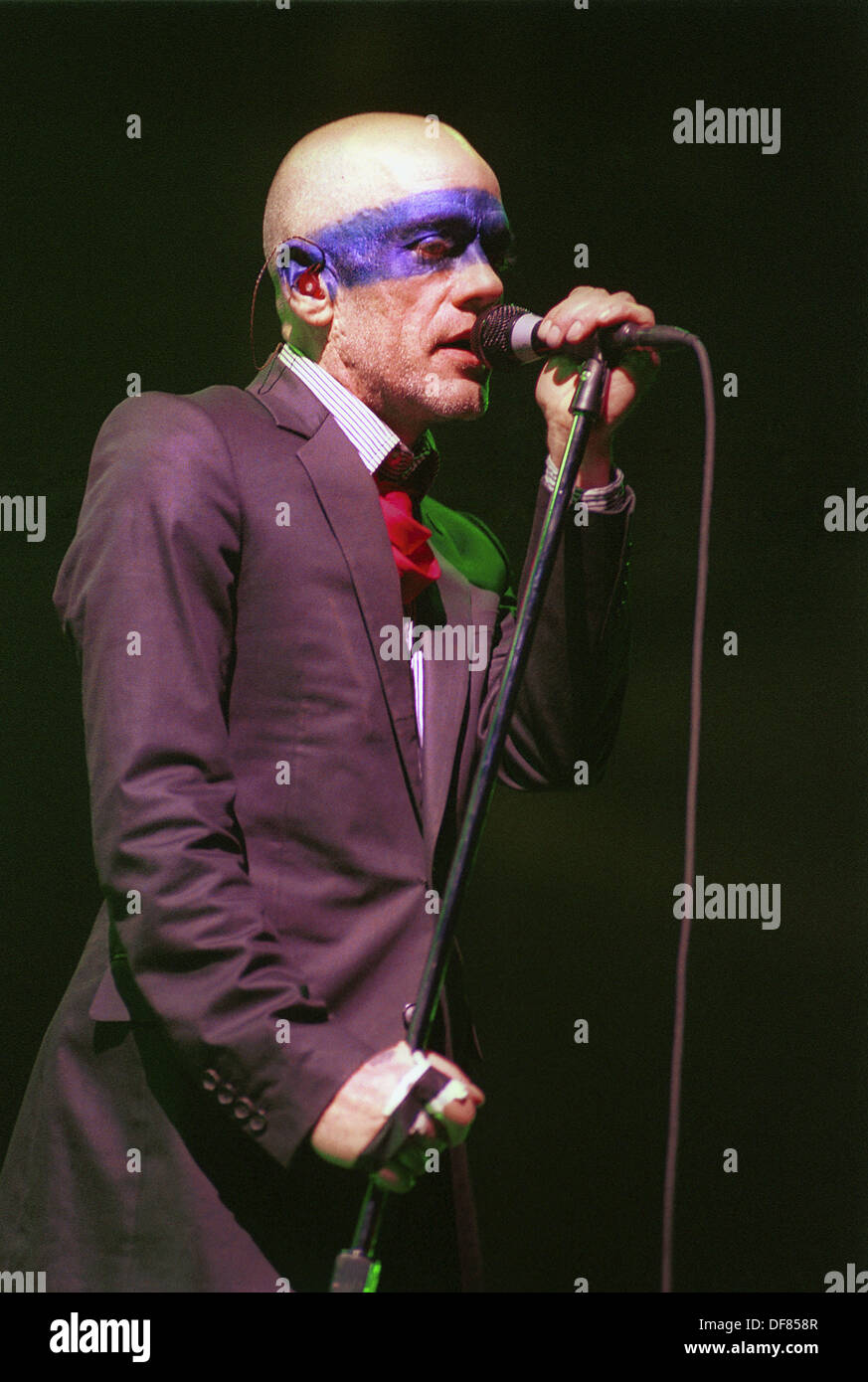 Michael stipe of rem hires stock photography and images Alamy