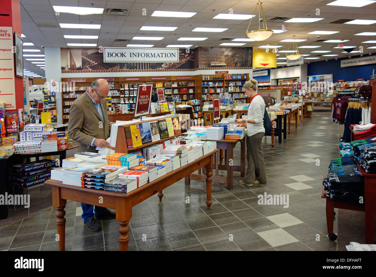 MIT bookstore Stock Photo Alamy