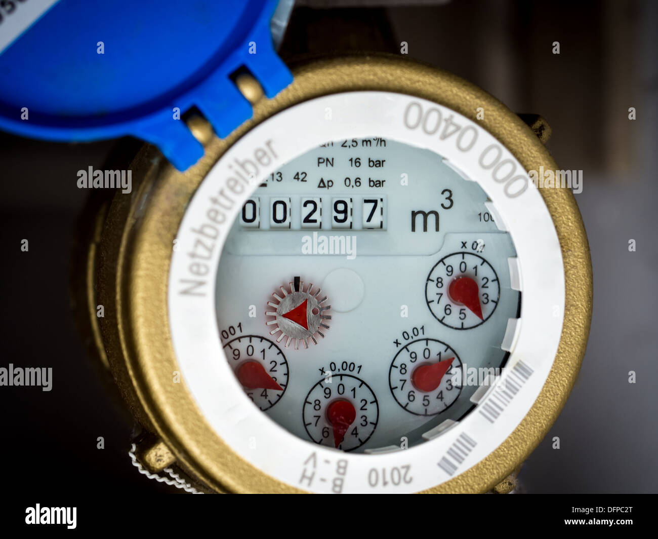 Water meter hires stock photography and images Alamy