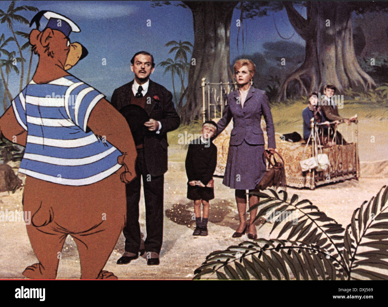 BEDKNOBS AND BROOMSTICKS Stock Photo 68011393 Alamy