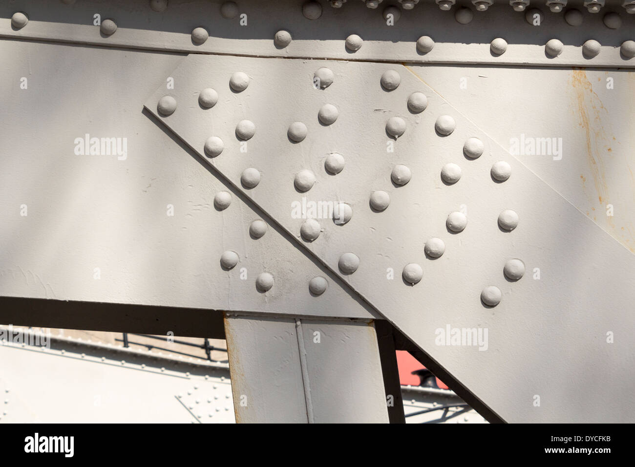 Riveted steel hires stock photography and images Alamy