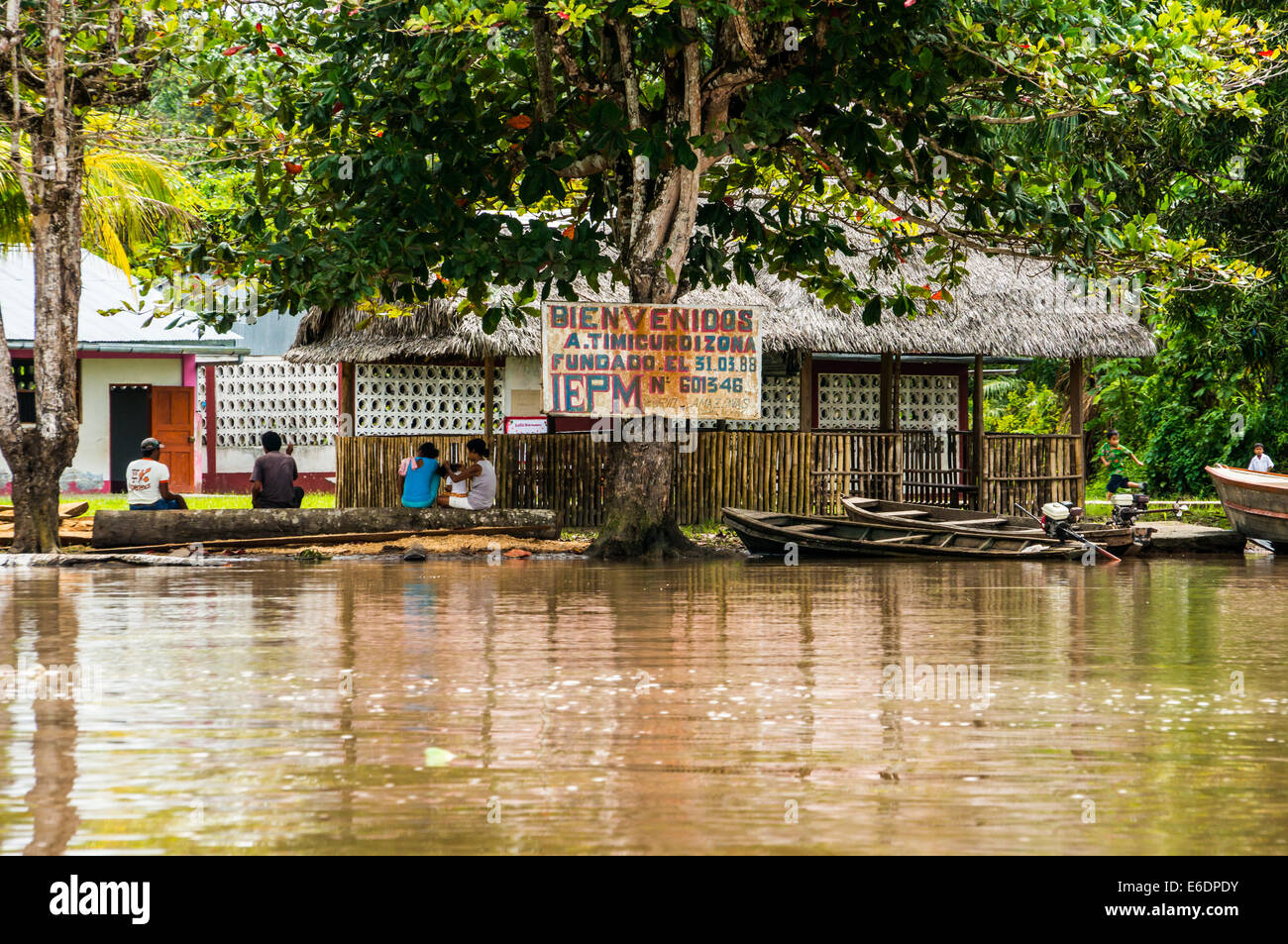 Peruvian Amazon River native shacks Stock Photo Alamy