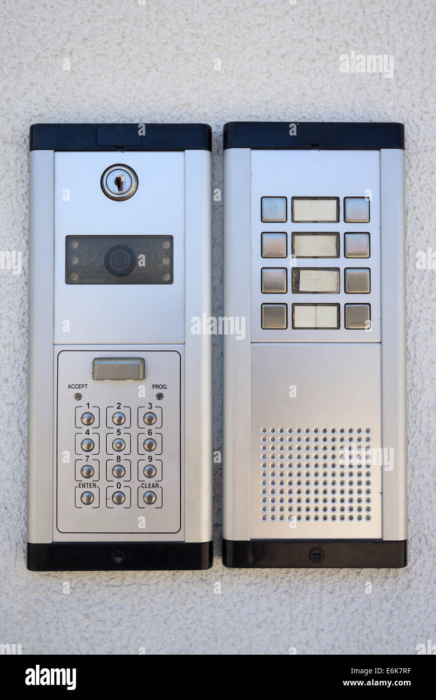 Door buzzer apartment hires stock photography and images Alamy