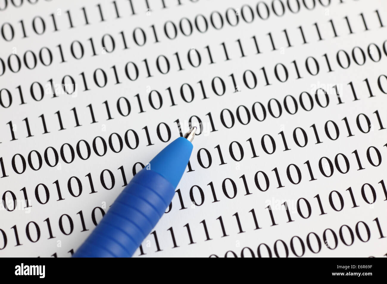 Binary code and ballpoint pen. Closeup Stock Photo Alamy