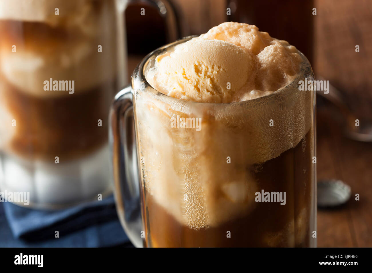 Refreshing Root Beer Float with Vanilla Ice Cream Stock Photo Alamy