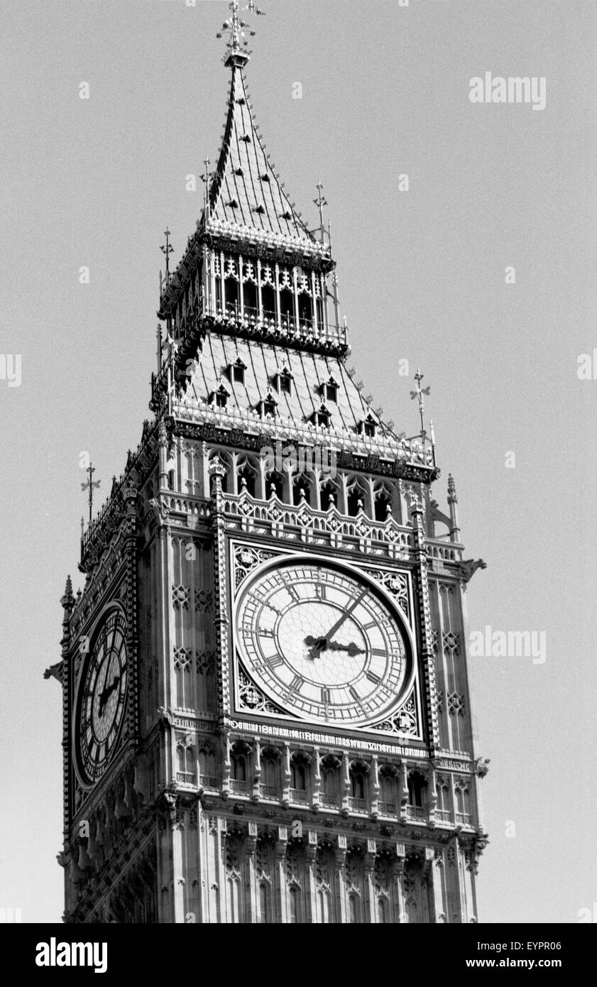 Big ben clock face Black and White Stock Photos & Images Alamy