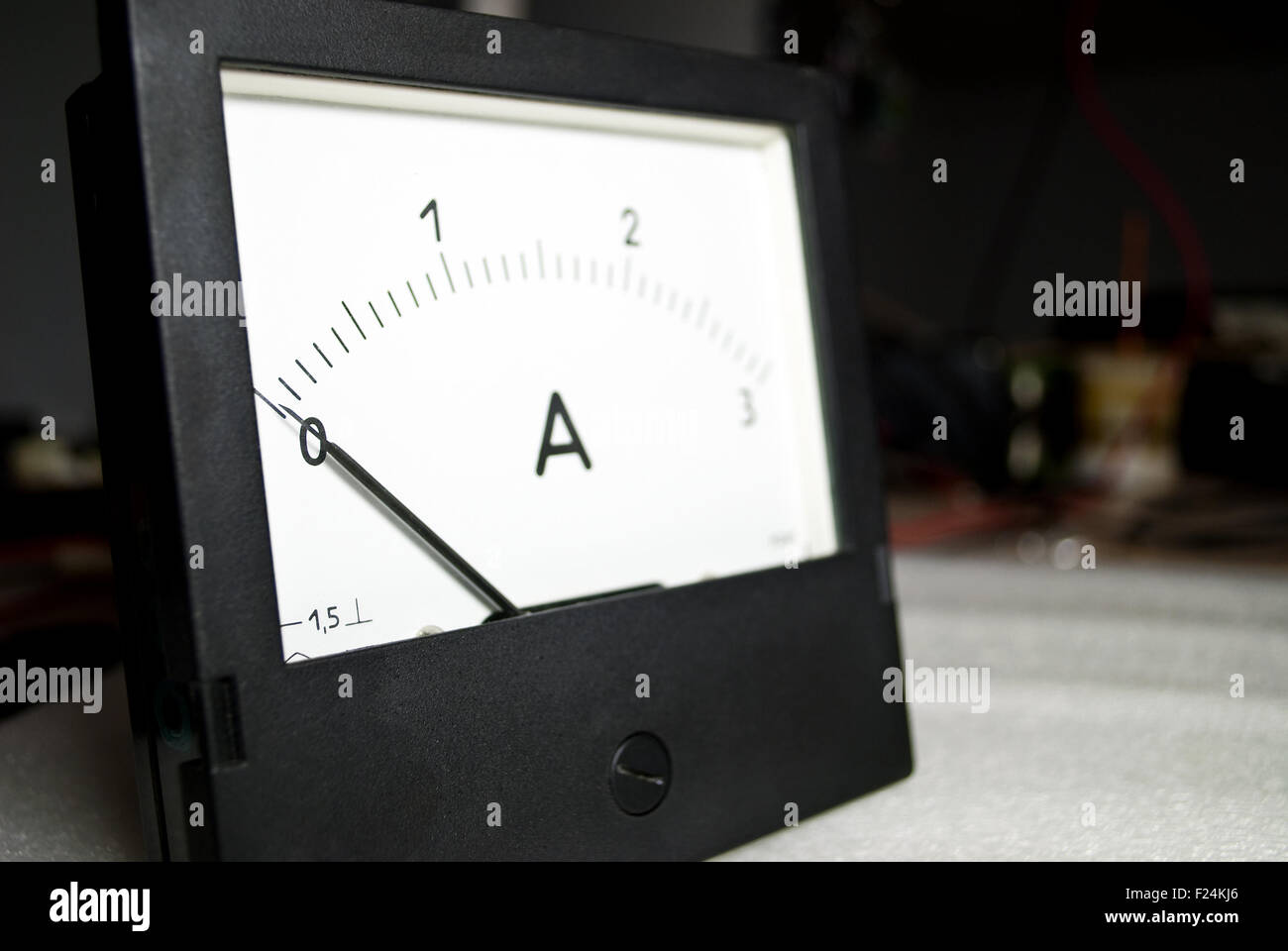 Zero current. Ammeter Stock Photo Alamy