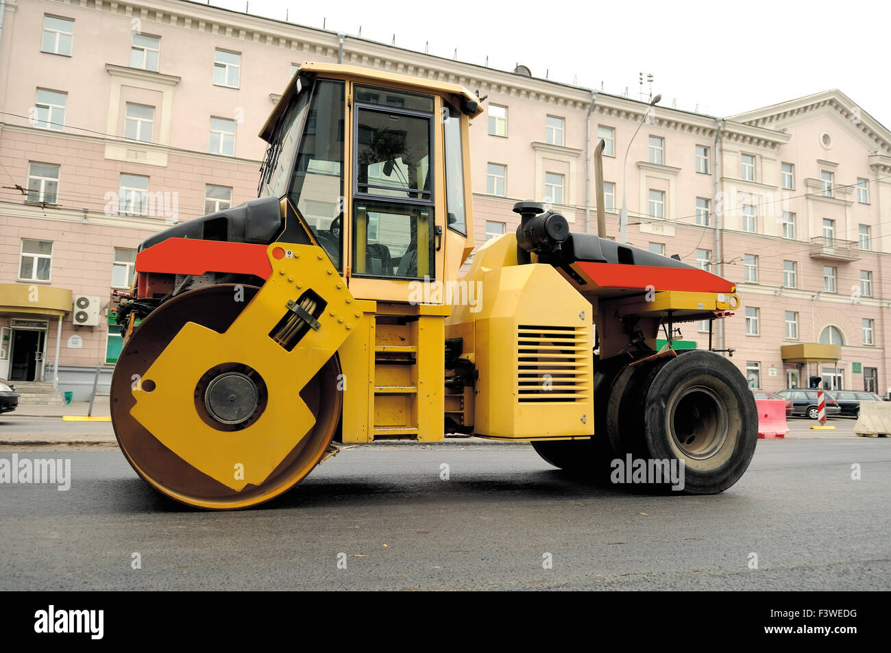 pneumatic tyred roller compactor machine Stock Photo Alamy