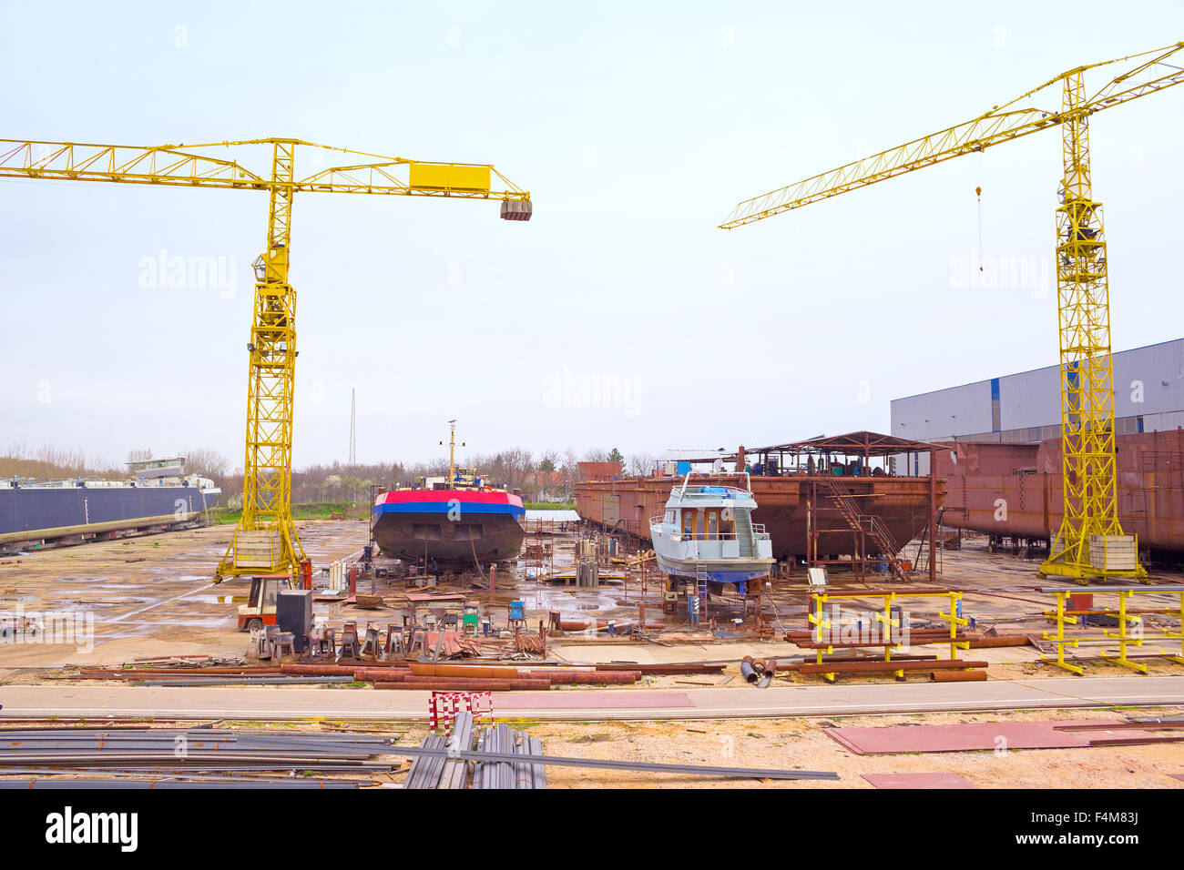 Shipbuilding Stock Photo Alamy