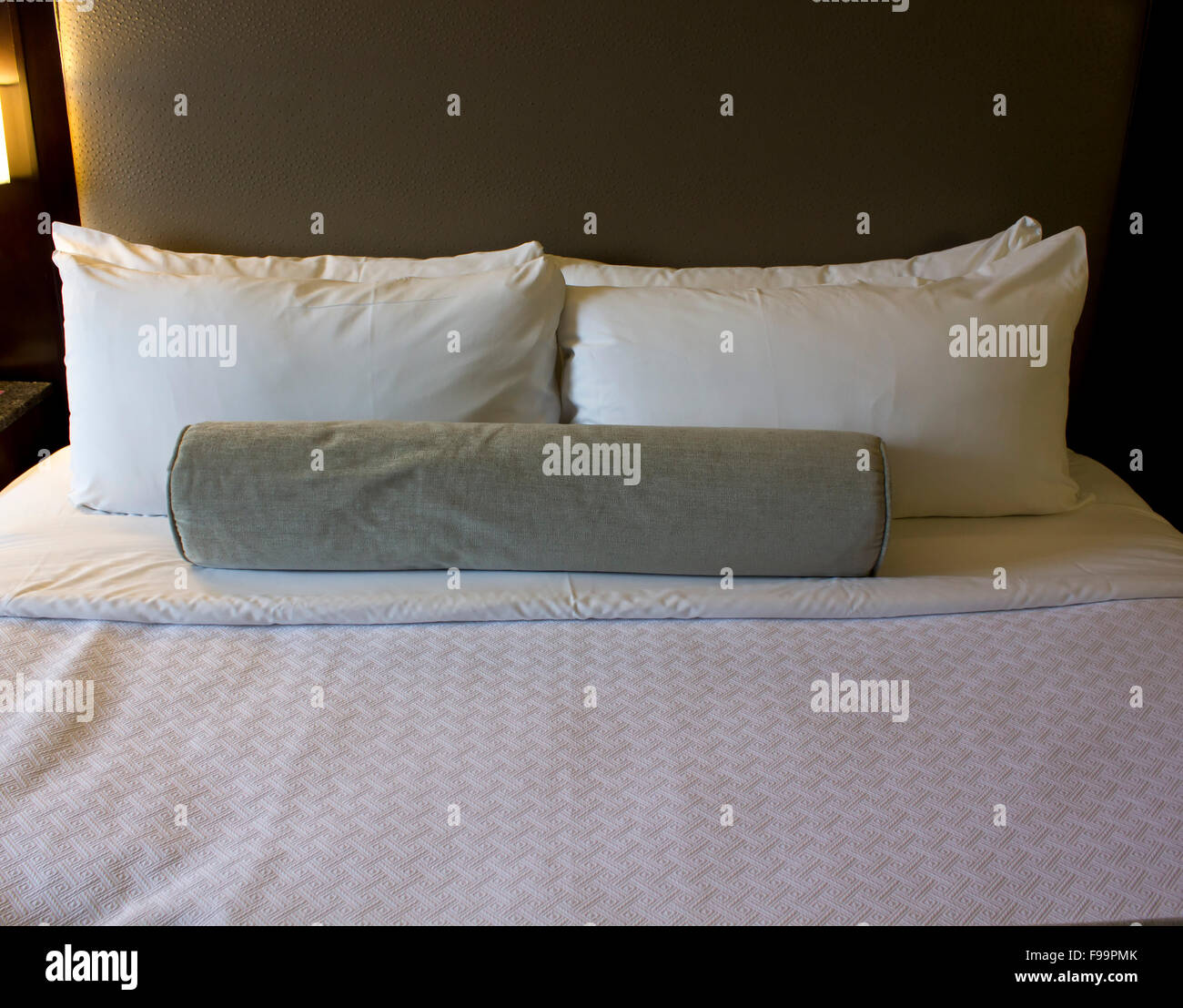 Made Up Bed High Resolution Stock Photography and Images Alamy