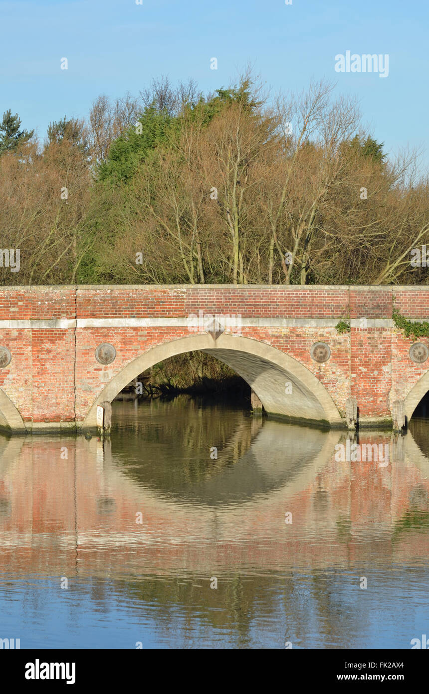 red brick bridge arch Stock Photo Alamy