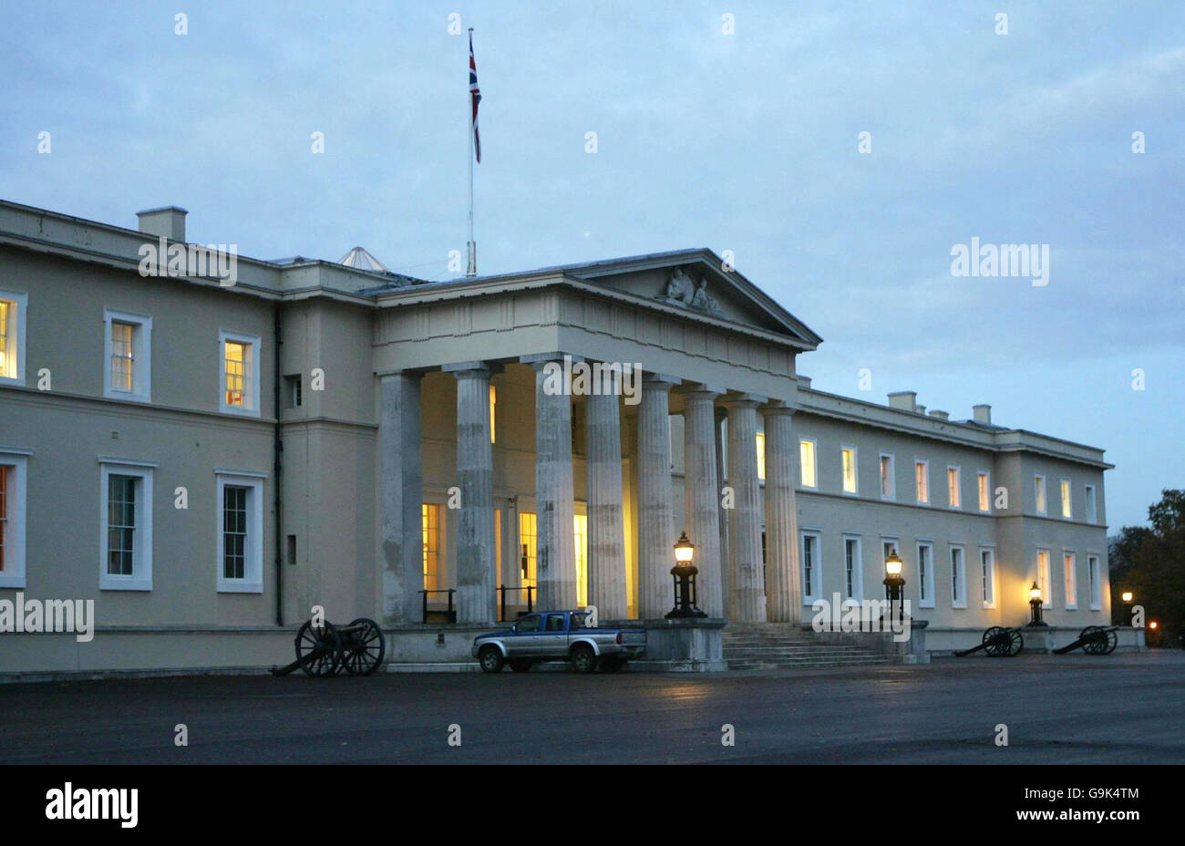 The Entrance To The Royal Military Academy At Sandhurst Stock Photos