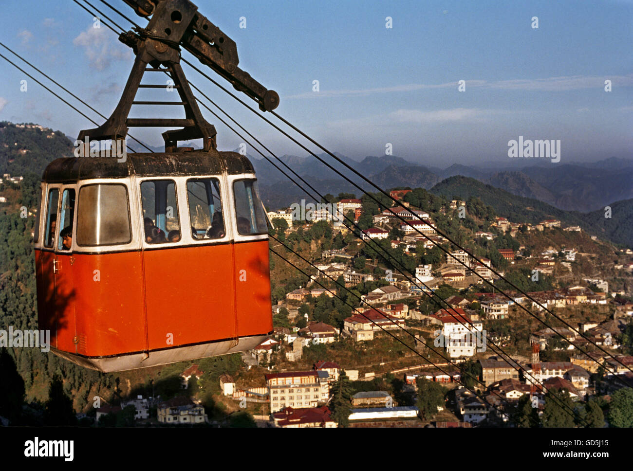 Mussoorie ropeway hires stock photography and images Alamy
