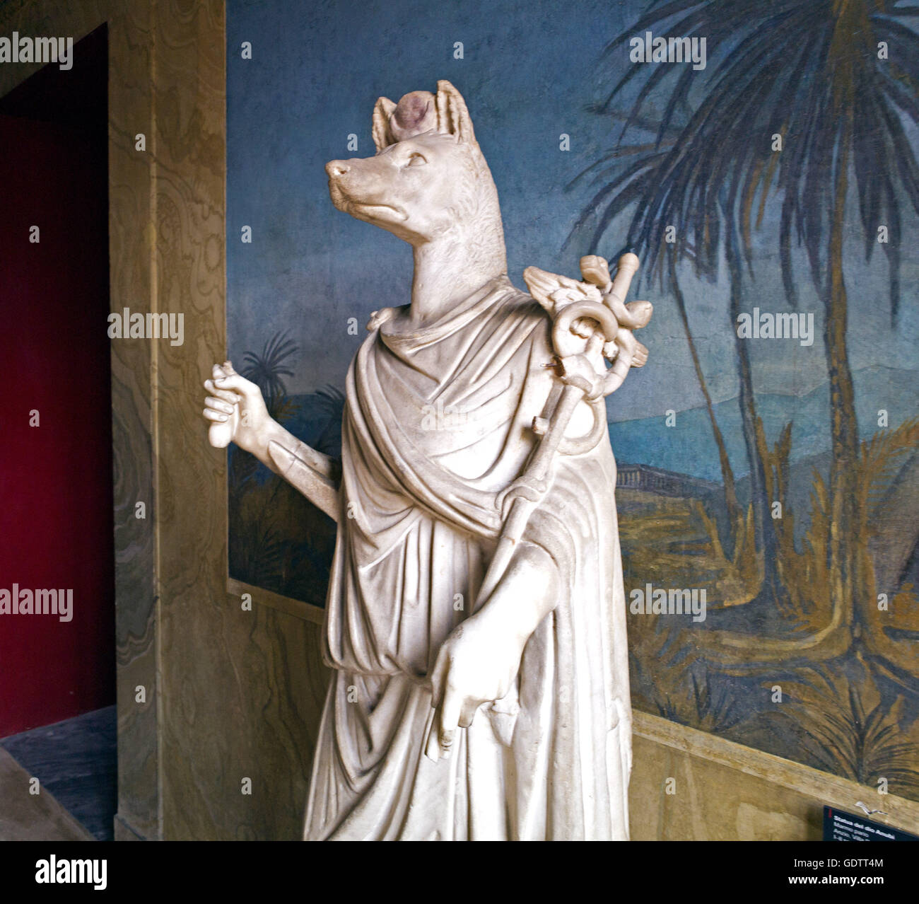 Anubis statue museum hires stock photography and images Alamy