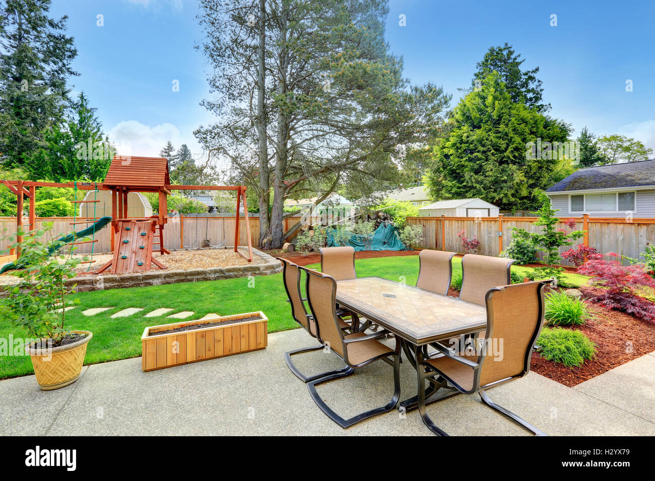 Backyard view Stock Photo Alamy