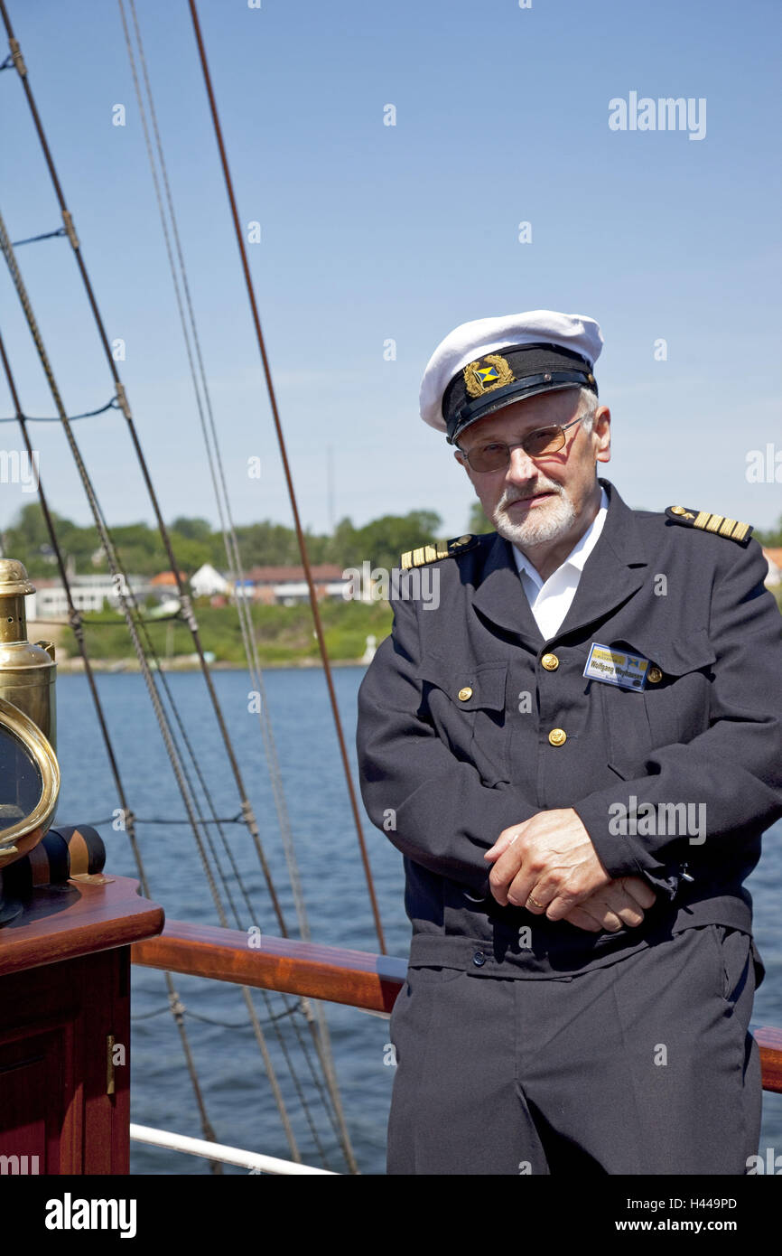 Ship Captain Uniform Stock Photos & Ship Captain Uniform Stock Images