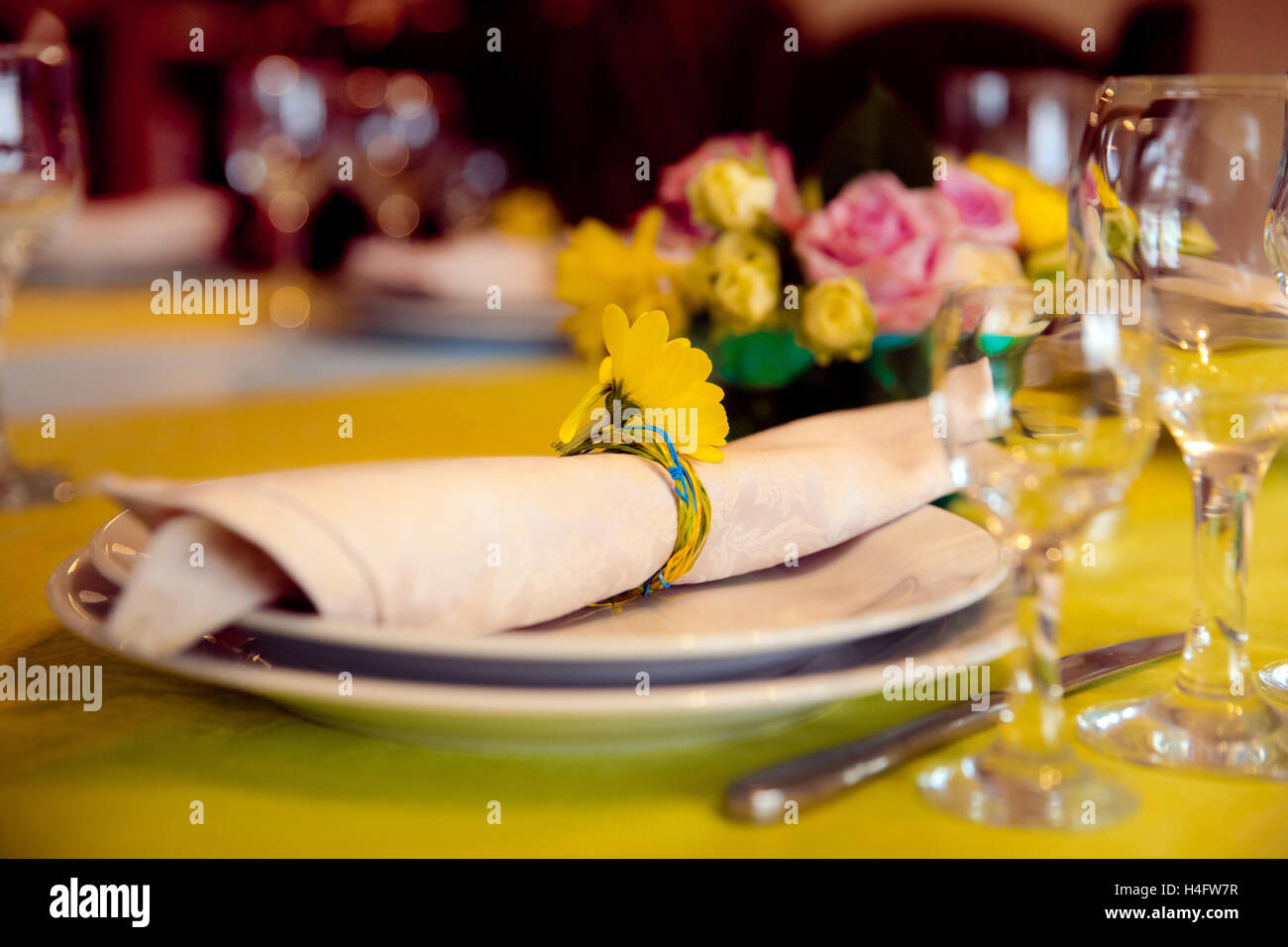 Table setting view Stock Photo Alamy