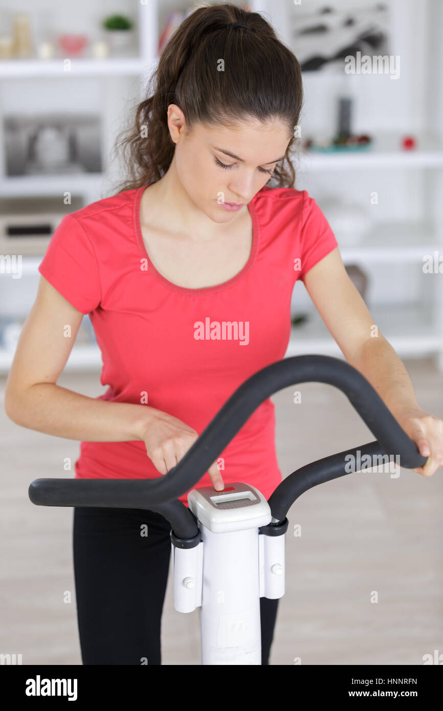 setting the exercise machine Stock Photo Alamy