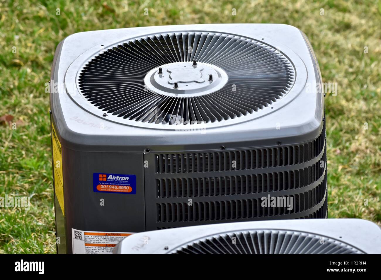 Outdoor ac unit hires stock photography and images Alamy