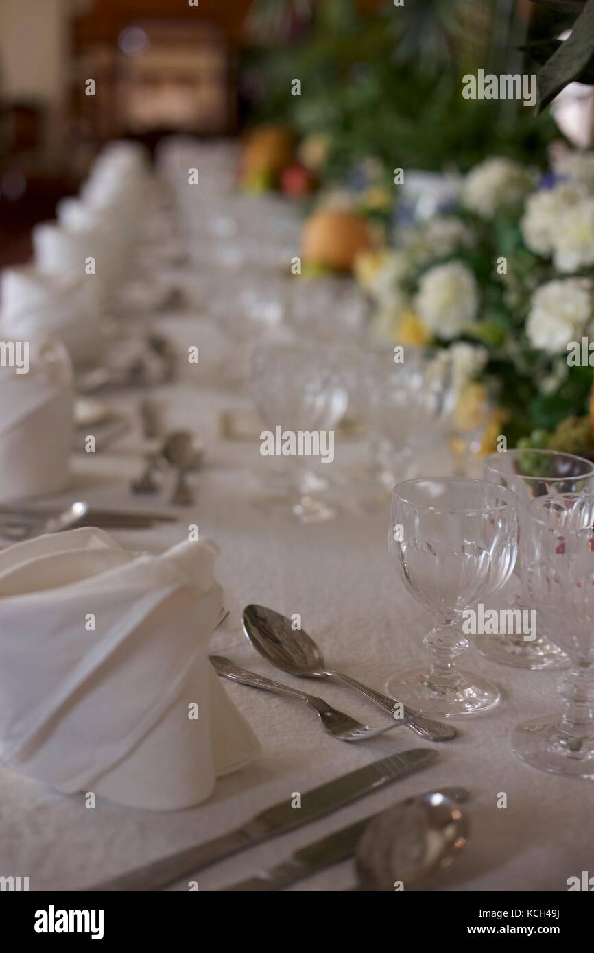Dressed table hires stock photography and images Alamy