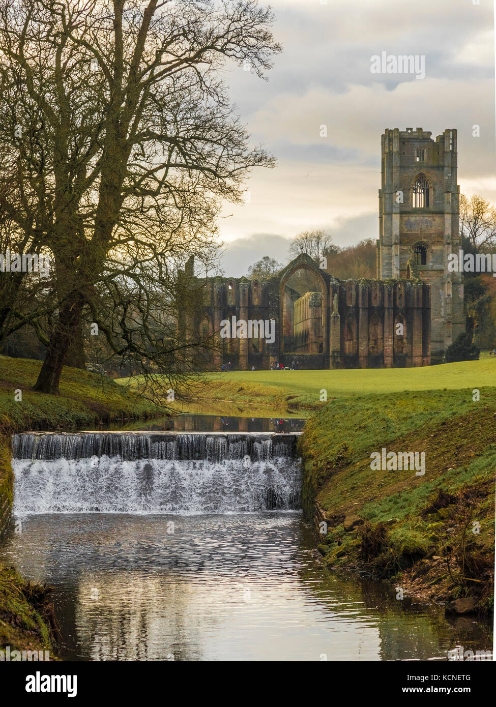 Fountains Abbey, North Yorkshire Stock Photo Alamy