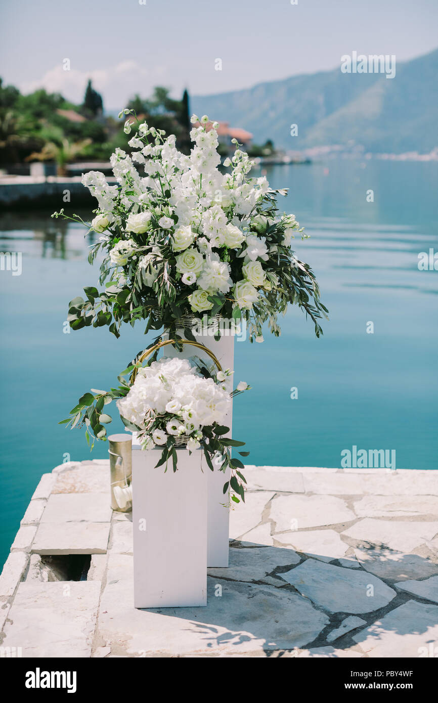 wedding flower decoration. Fine art style Stock Photo Alamy