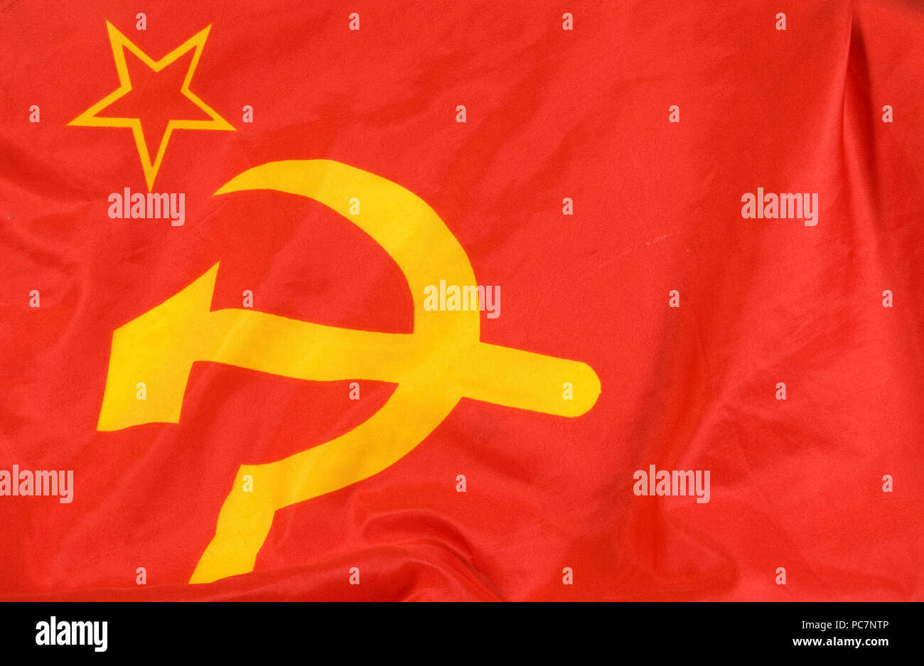 Old ussr soviet union flags hires stock photography and images Alamy