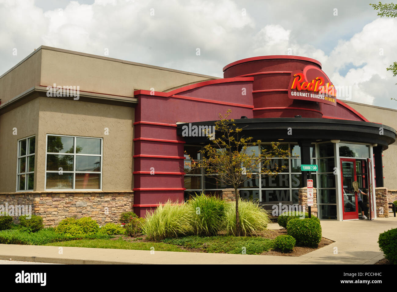 Red robin restaurant hires stock photography and images Alamy