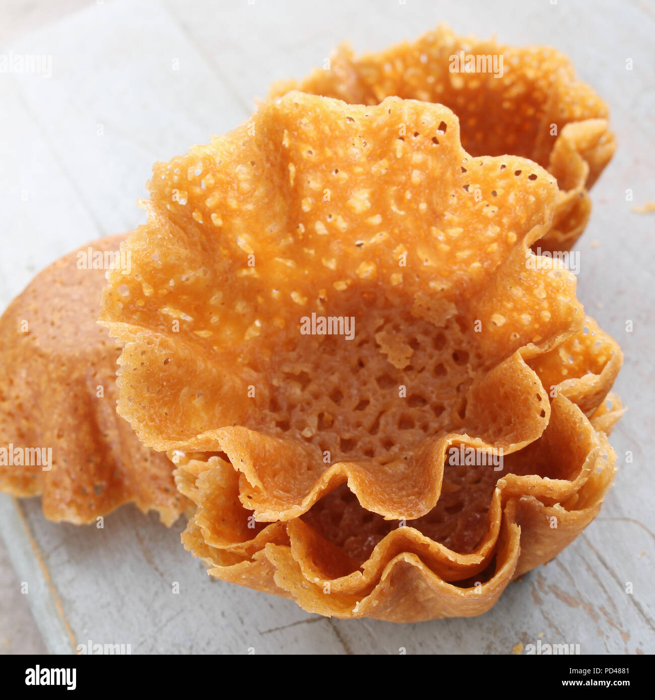 brandy snap baskets Stock Photo Alamy