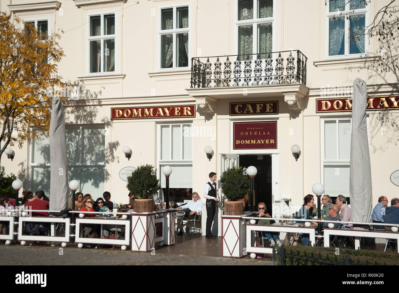 Wien, Hietzing, Cafe Dommayer Stock Photo Alamy