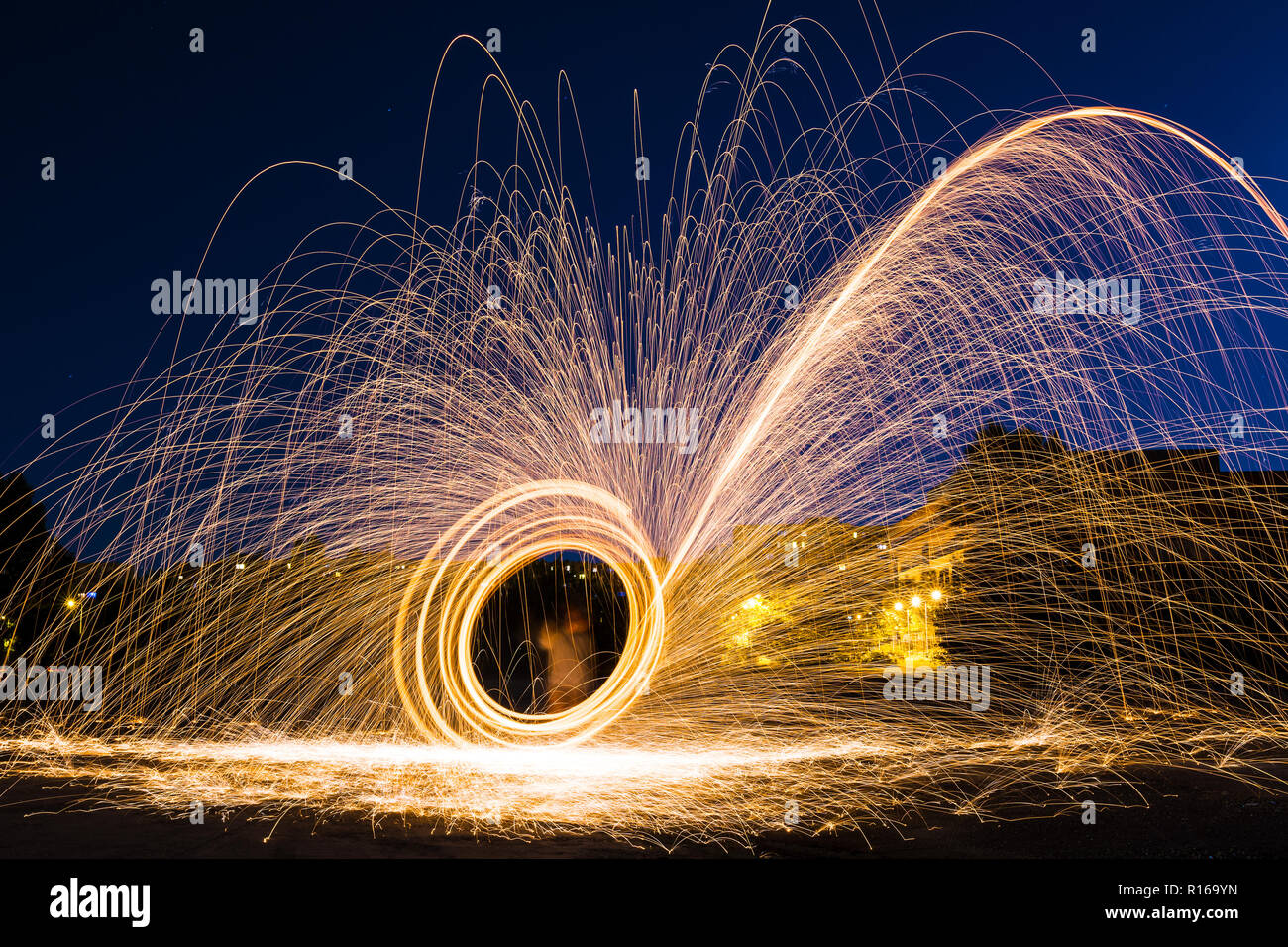 Burning steel wool hires stock photography and images Alamy