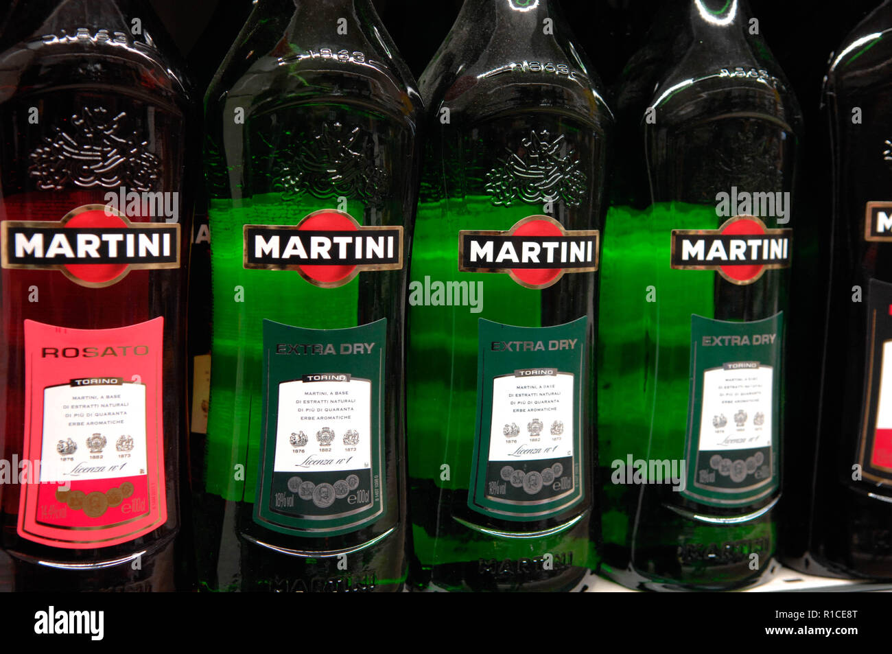 Martini and rossi vermouth hires stock photography and images Alamy