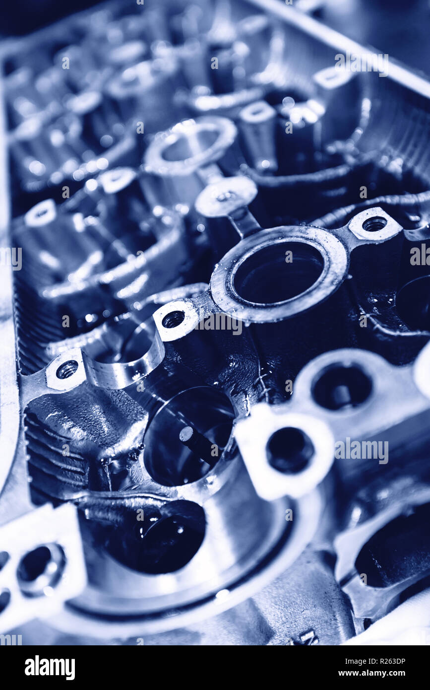 Repair the car engine Stock Photo Alamy