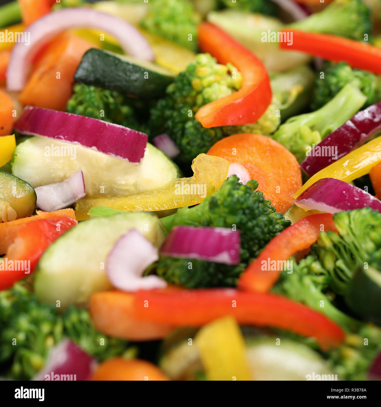 vegetables cook gemÃ¼sepfanne background Stock Photo - Alamy